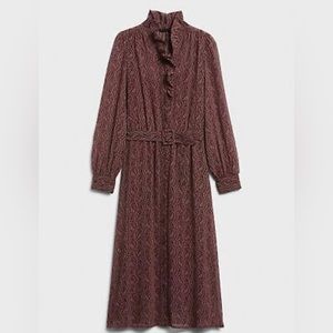 NWT Banana Republic Factory Belted Midi Shirtdress in Maroon, Size Large.